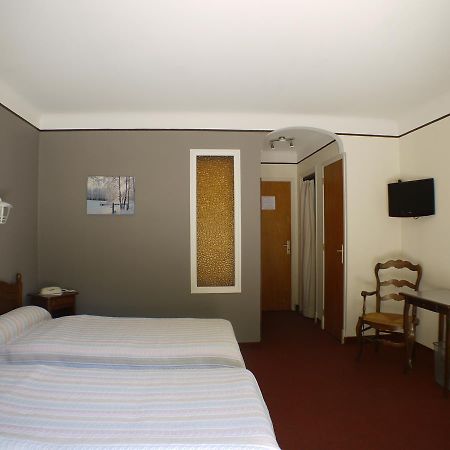 Hôtel Le Castelet Ax-les-Thermes Buitenkant foto